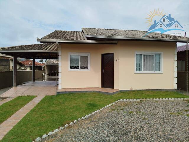 #36 - Casa para Venda em Balneário Barra do Sul - SC
