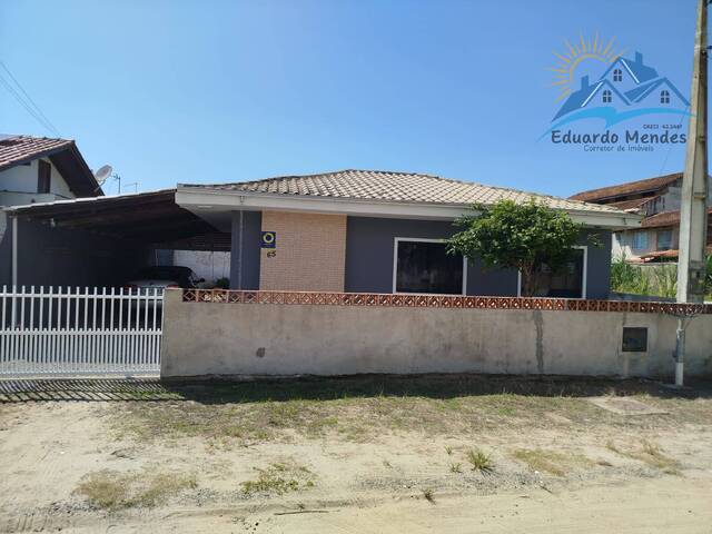 #53 - Casa para Venda em Balneário Barra do Sul - SC