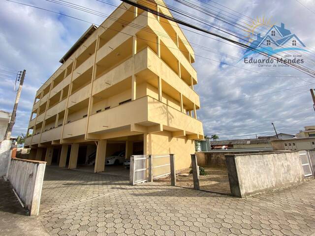 #65 - Apartamento para Venda em Balneário Barra do Sul - SC
