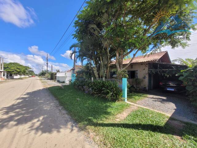 #81 - Casa para Venda em Balneário Barra do Sul - SC