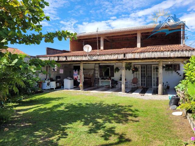 #93 - Casa para Venda em Balneário Barra do Sul - SC