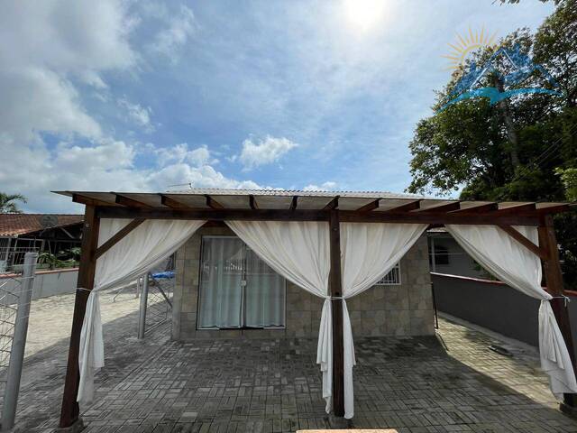 #97 - Casa para Venda em Balneário Barra do Sul - SC
