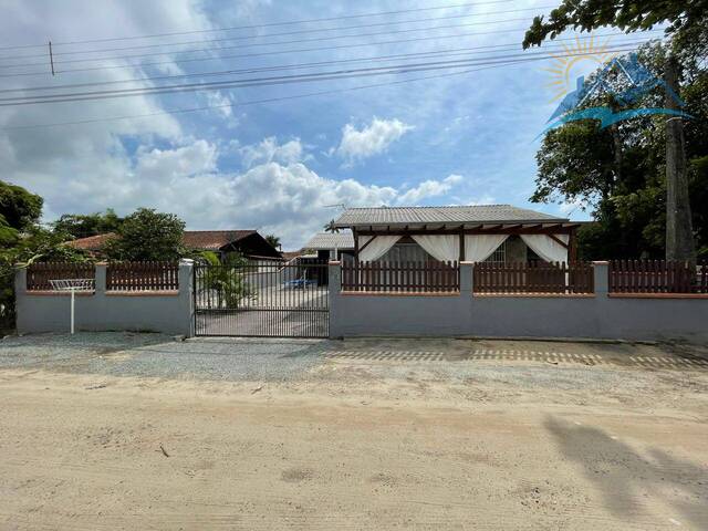 #97 - Casa para Venda em Balneário Barra do Sul - SC