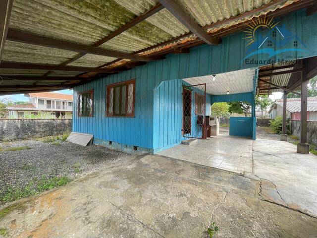 #106 - Casa para Venda em Balneário Barra do Sul - SC