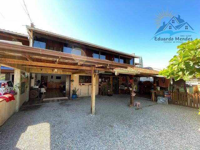 #107 - Casa para Venda em Balneário Barra do Sul - SC
