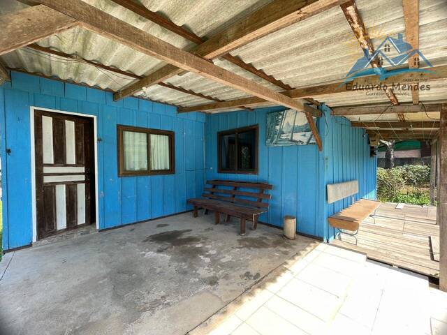 #115 - Casa para Venda em Balneário Barra do Sul - SC