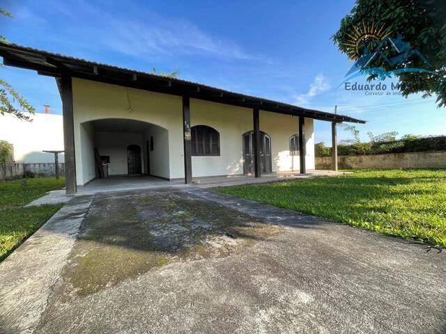 #118 - Casa para Venda em Balneário Barra do Sul - SC