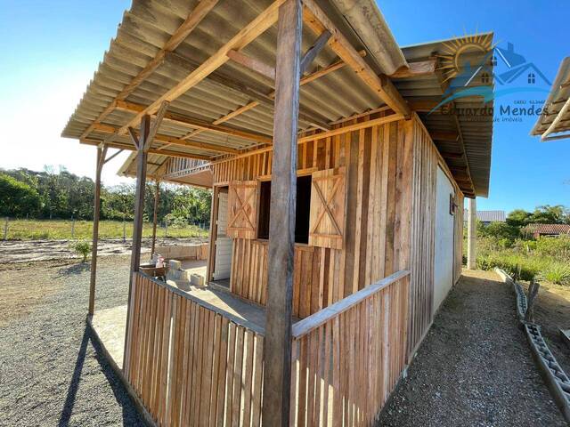 #121 - Casa para Venda em Balneário Barra do Sul - SC