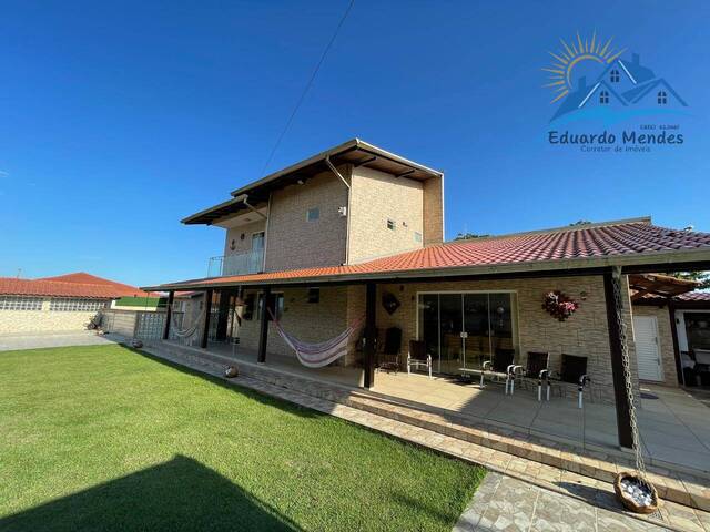 #123 - Casa para Venda em Balneário Barra do Sul - SC