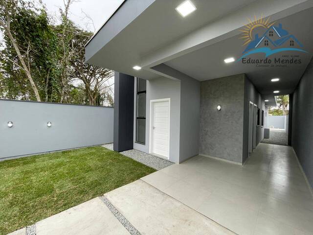 #09 - Casa para Venda em Balneário Barra do Sul - SC