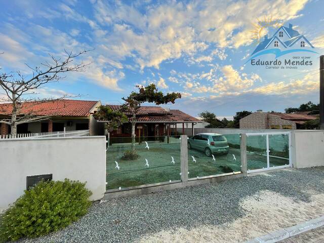 #125 - Casa para Venda em Balneário Barra do Sul - SC