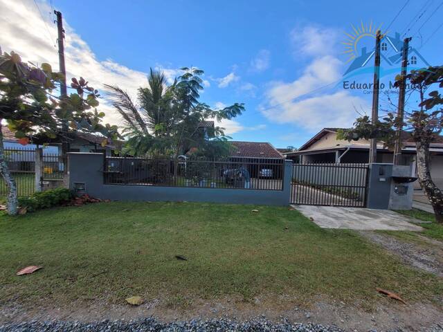 #129 - Casa para Venda em Balneário Barra do Sul - SC