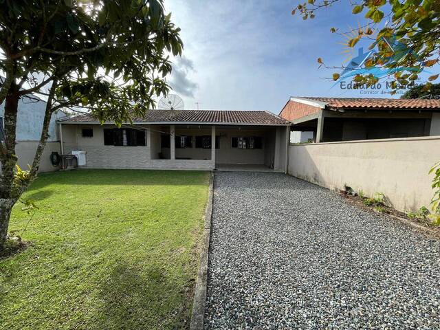 #130 - Casa para Venda em Balneário Barra do Sul - SC