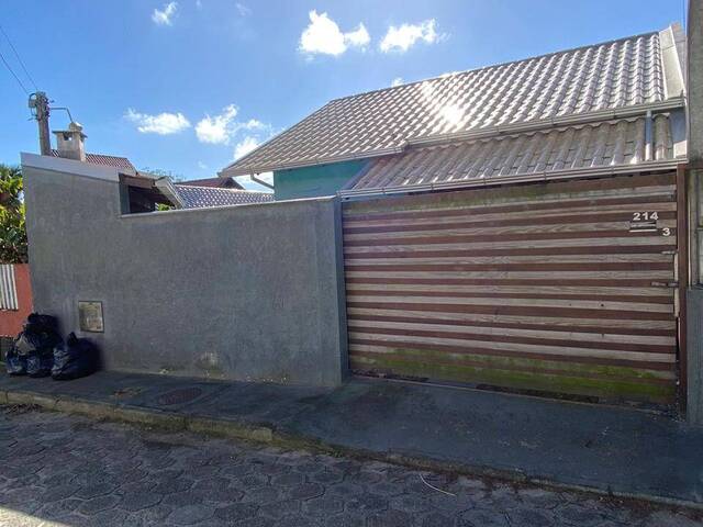 #133 - Casa para Venda em Joinville - SC