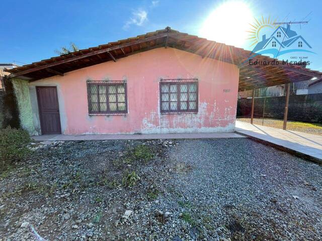 #150 - Casa para Venda em Balneário Barra do Sul - SC