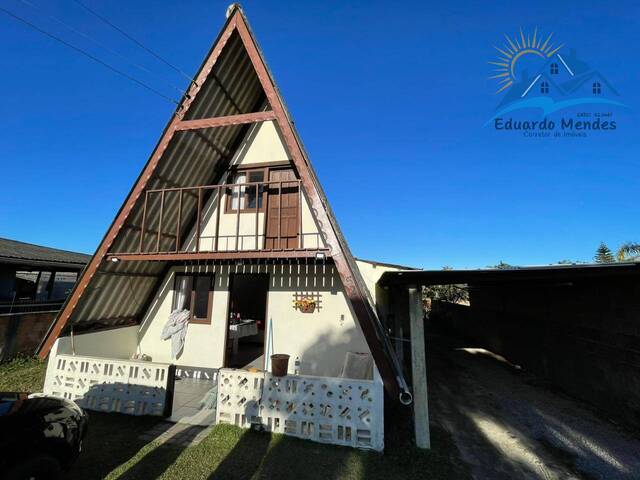 #153 - Casa para Venda em Balneário Barra do Sul - SC
