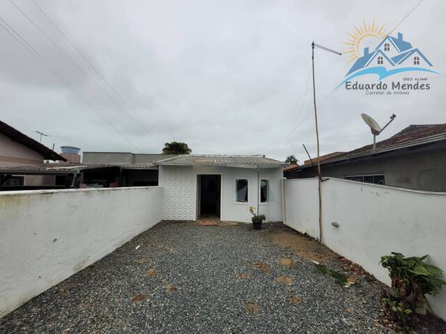 #176 - Casa para Venda em Balneário Barra do Sul - SC
